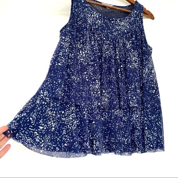 Jane & Delancey stretch tank top with ruffles & ruching - Picture 3 of 10